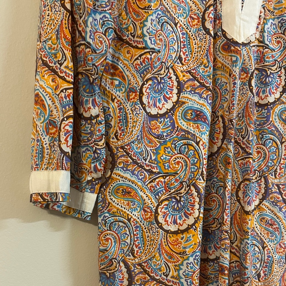 Peter Millar Multicolor Paisley Tunic with Cream Trim - Picture 4 of 7